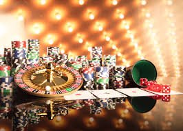 mm7777 အက်ပ် တွင် Slots ဂိမ်းများ ကစားနေသောမြင်ကွင်း